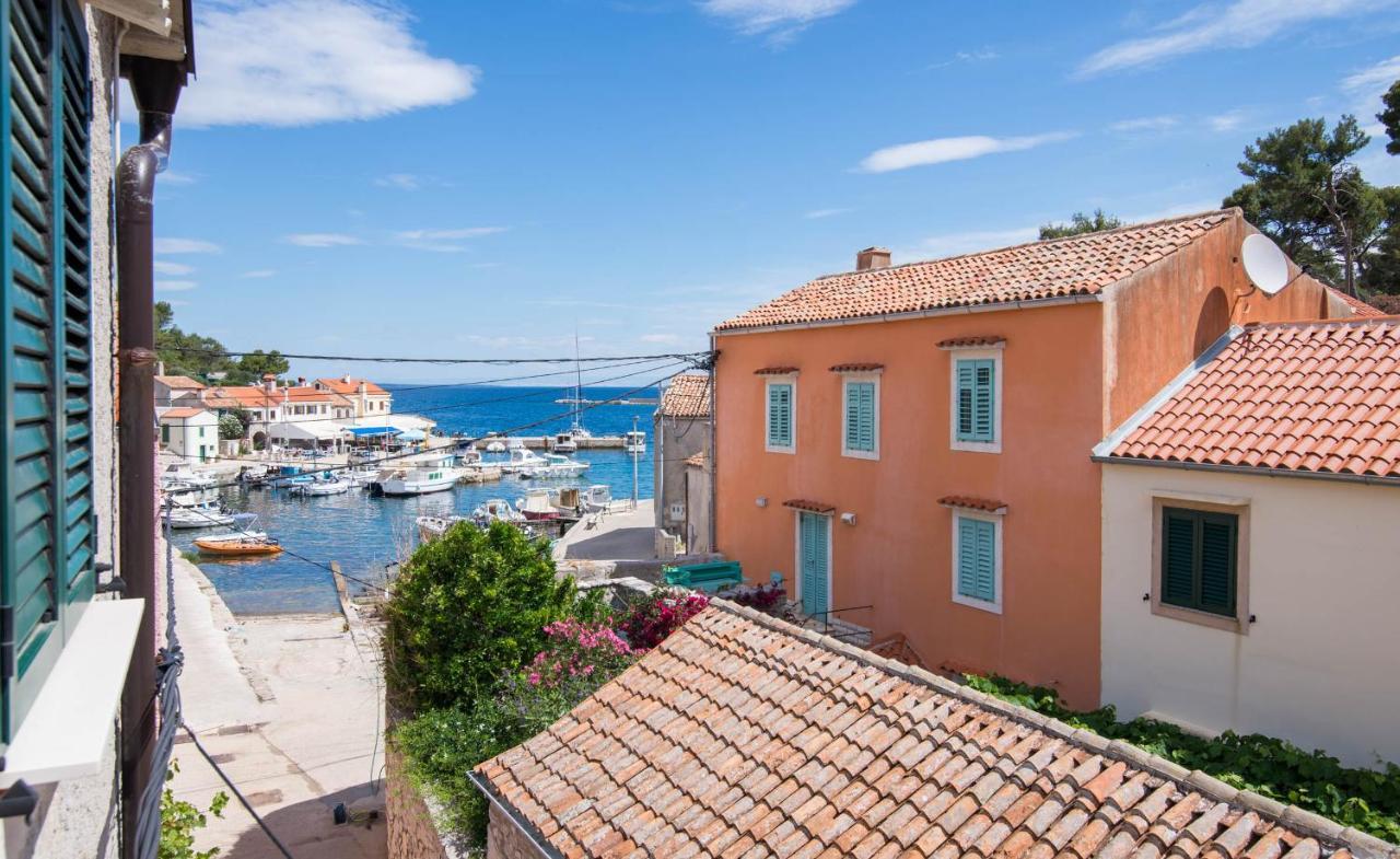 Ivana C6 Veli Lošinj 外观 照片
