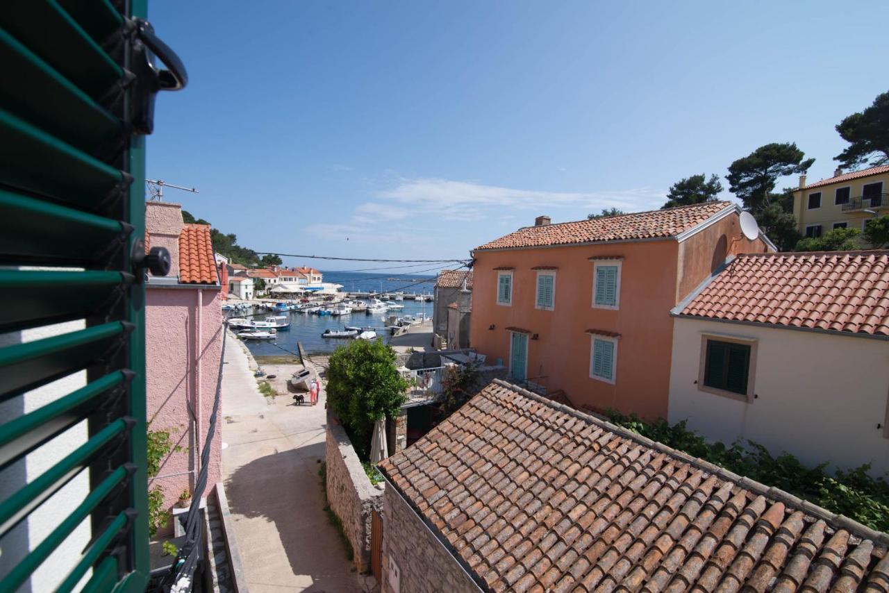Ivana C6 Veli Lošinj 外观 照片