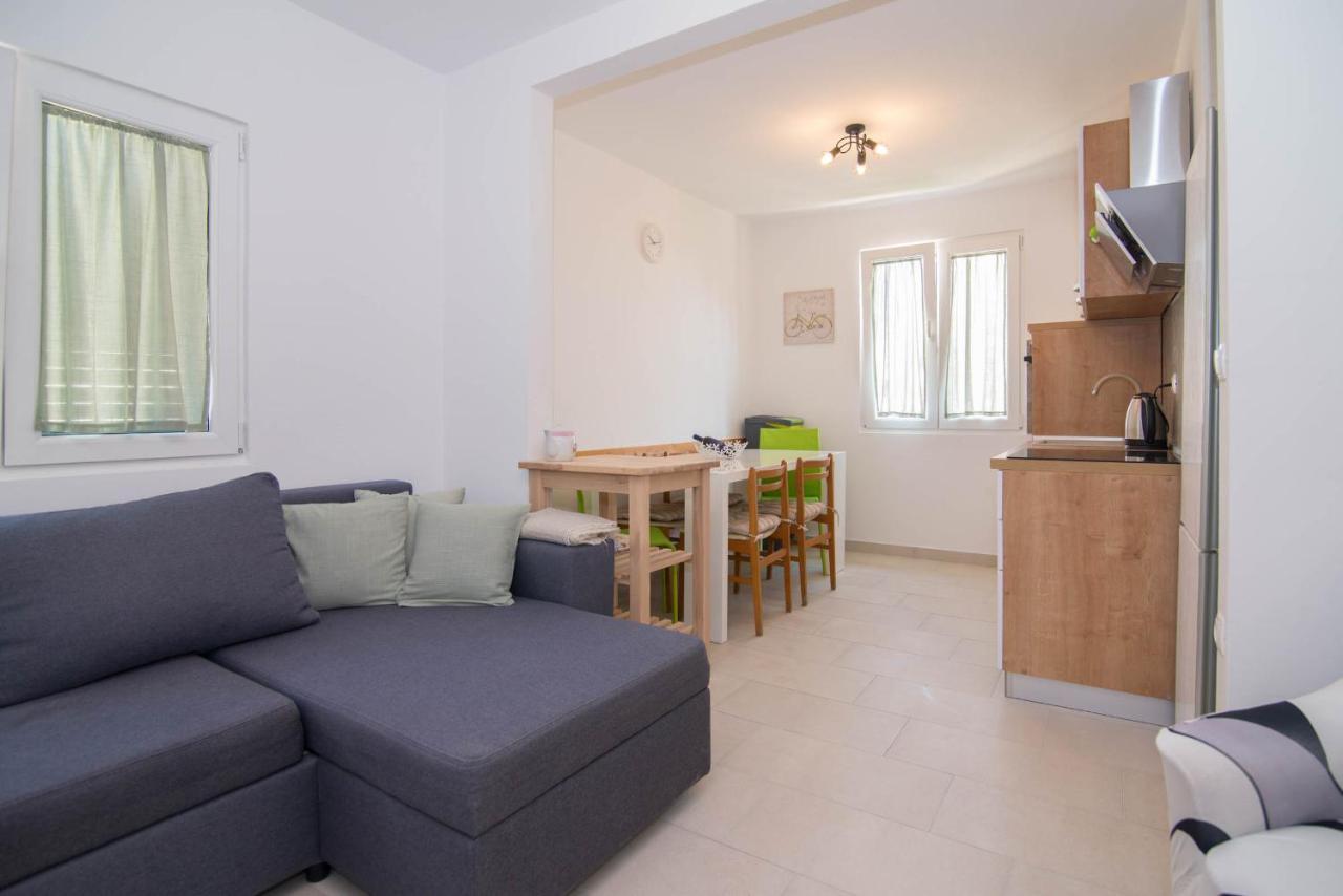 Ivana C6 Veli Lošinj 外观 照片