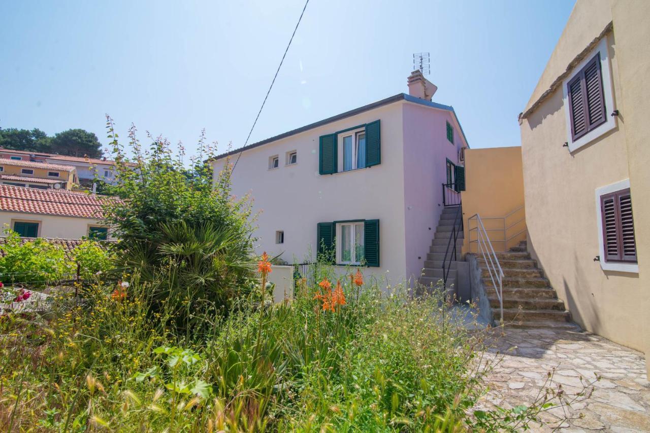 Ivana C6 Veli Lošinj 外观 照片